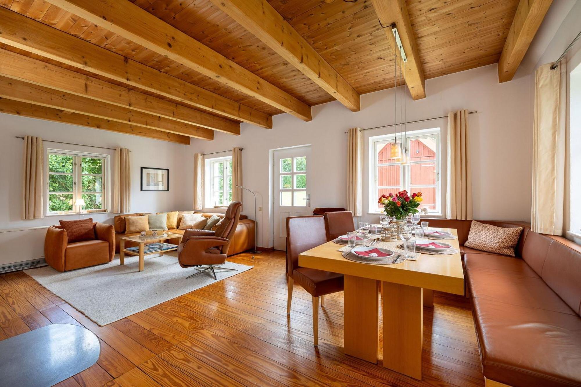 Ferienhaus Preetz 1A - Idylle Unter Reet Burtevitz Exterior foto